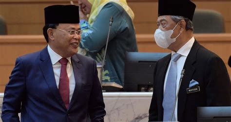 Tan sri dato' sri samsudin bin osman (1947 doğumlu) eski olduğu malezyalı memur ve oldu kamu hizmetlerinde 2006. Osman Sapian masih sokong PN | Harian Metro