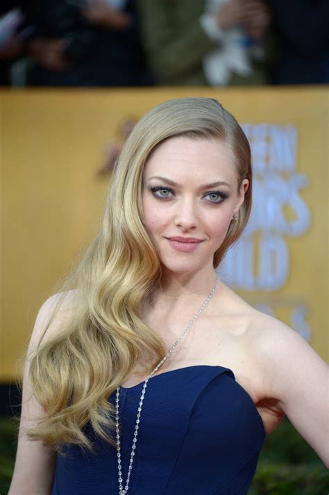 Amanda Seyfried Debuts Fake Bob But She And These 7 Other Celebs