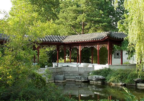 Wir haben die schönsten parks und gärten von berlin für euch in einer übersicht zusammengestellt mit die freizeitgestaltung! Chinesischer Garten Uberdachter Gartenkorridor 2006 ...