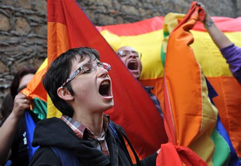 Colombia Legalizes Gay Marriage In Top Court Ruling