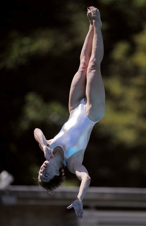 Sexy Female Divers At T National Diving Championships