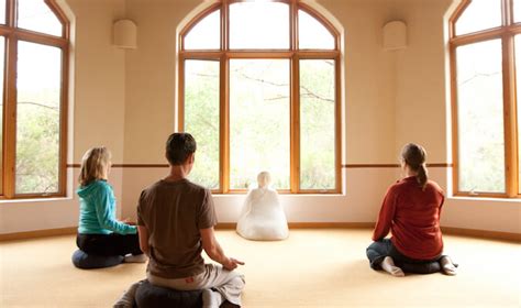 Taking A Mindful Meditation Class Justbreathe