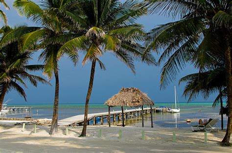 Why Expats Are Living In Belize