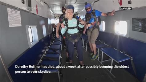 104 Year Old Chicago Woman Dies A Week After Making Skydive That Could