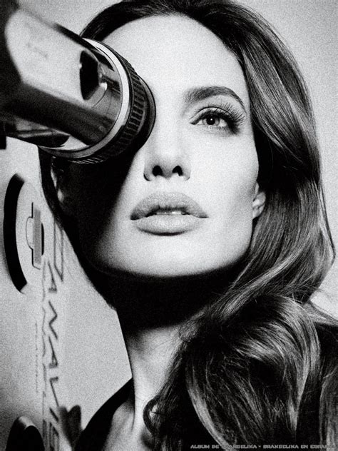 ~ Angelina Jolie ~ Annie Leibovitz Photos Anne Leibovitz Annie