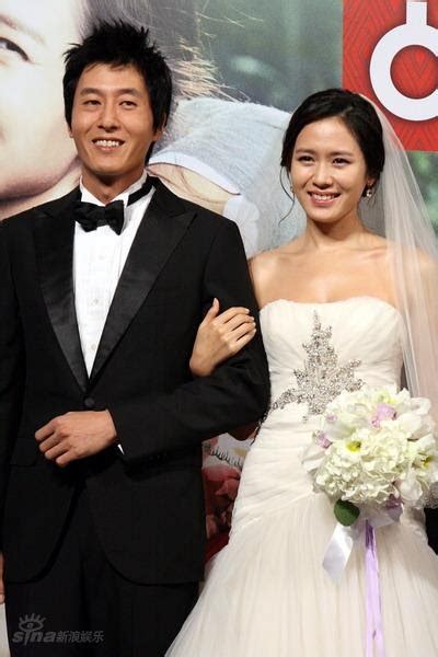 Merlion Cafe Talk Alluring Son Ye Jin In Wedding Gown Photos