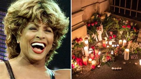 Tina Turners Funeral Sees Queen Of Rock N Roll Cremated As Friends