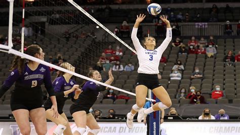 Kentuckys Madison Lilley Named Avca Player Of The Year