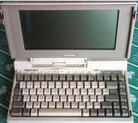 Futurelawyer Toshiba T1100 Plus Portable My First Laptop