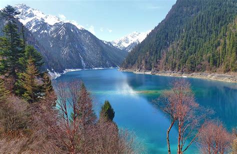 Sichuans Alpine Wonderland Jiuzhaigou National Park