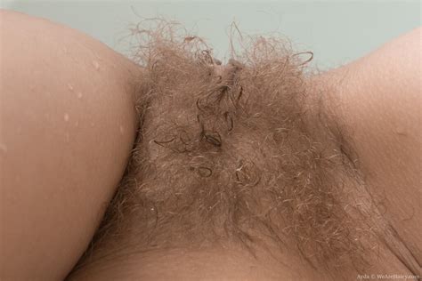 Hot Porn Pictures Ayda Takes A Refreshing Bath Looking Beautiful Dirty Hairy Erotica