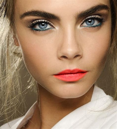 5 Ways To Get Cara Delevingnes Makeup Video Tutorial Roundup