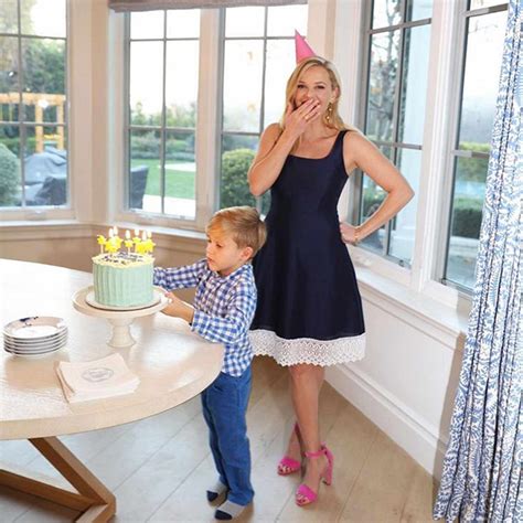 Reese Witherspoon Celebrates Nd Birthday With Son Tennessee