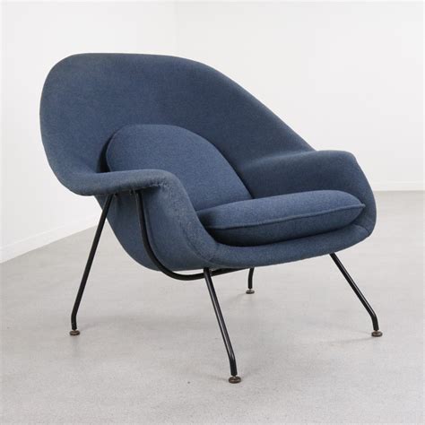 Eero saarinen's womb chair making an appearance in legally blonde. Early production Womb chair by Eero Saarinen for Knoll ...