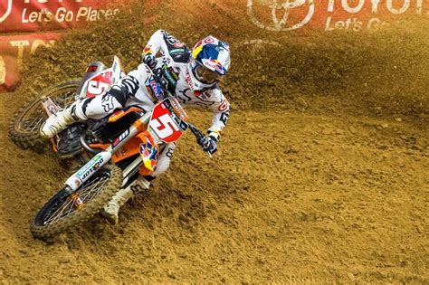 Villopoto, who won the last four series titles, is not racing in the series this season. How Ryan Dungey Won the 2015 Supercross Championship