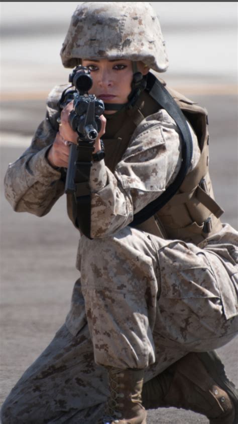 Pin By Dylan Rx Hill On Uniform Girls Military Women Military Girl Female Marines