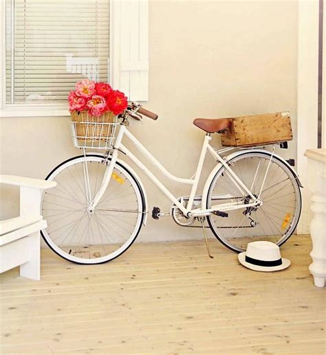 Top 10 Ways To Decorate Your Home In Vintage Style Vintage Bicycles