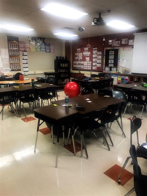 My 4th Grade Classroom Set Up Write Moments