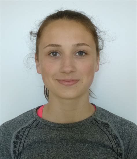 Teresa of the faint smile, in claymore Tereza Korhoňová | Olympiáda dětí a mládeže
