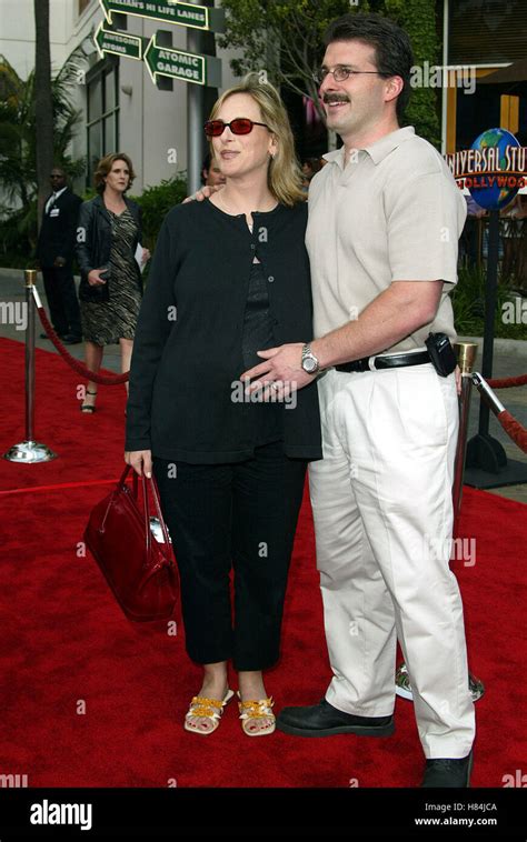 Marlee Matlin And Husband The Bourne Identity World Premiere Universal