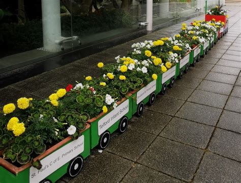 Flower Trains Arrive On Time In Leamington Despite Pandemic The