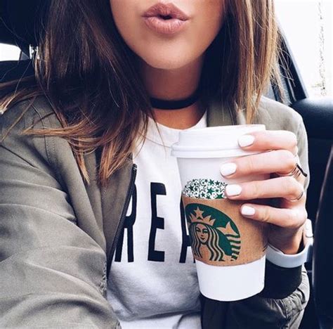 14 Selfies Chic Que Debes Tener Si Vas Seguido A Starbucks Starbucks