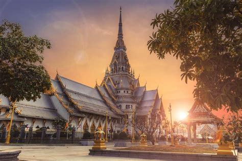 10 Must Visit Historical Places In Thailand