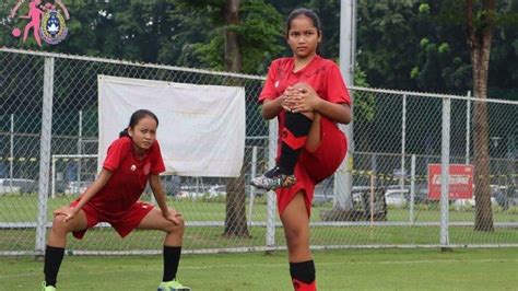 Zara Apriyanti Gadis Belitung Timur Masuk Timnas Putri U 20 Berlaga Di
