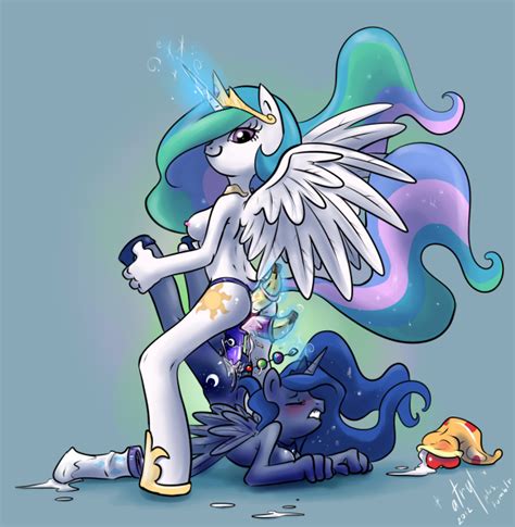 159617 Incest Celestia Strap On Banana In The Tailpipe