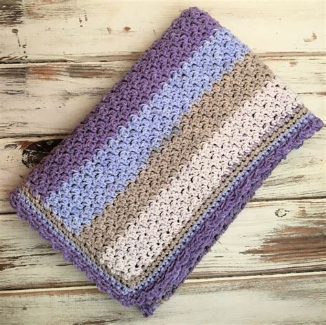 25 Crochet Stitches That Make For Beautiful Blankets Love Life Yarn