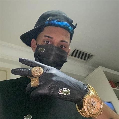 Pin de Deftboy em trapz | Fotos de rosto, Foto pra perfil, Homens