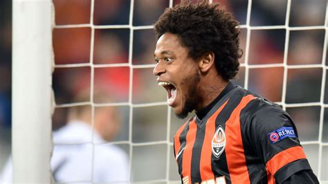 Luiz Adriano Joins Ac Milan From Shakhtar Donetsk Football News Sky Sports