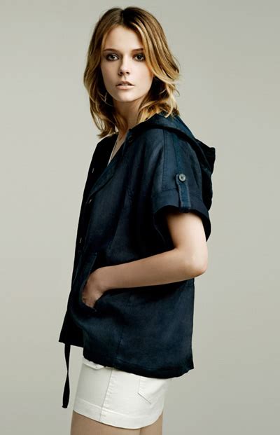 ˈθaɾa) is a spanish apparel retailer based in arteixo (a coruña) in galicia, spain. Zara Women's Wear May 2011 Look Book