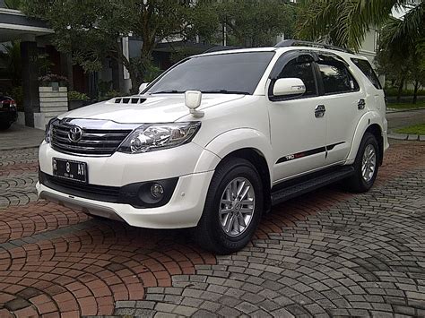 Toyota all new fortuner diesel 2.4 vrz 4x2 a/t via otodriver.com. Kumpulan Modifikasi Mobil Fortuner Putih Terbaru | Modifotto