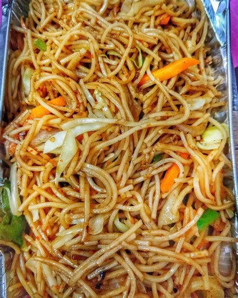 Made with pumpkin, cabbage and spices, it makes a good side dish with dhal and rice, or eat as a main with roti. Vegetarian chowmein - Indian street food OC[1250X4275 ...