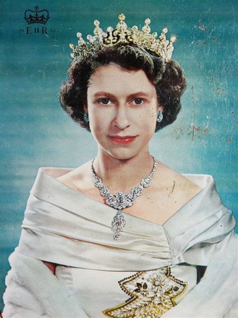 Select from premium queen elizabeth ii 1950s of the highest quality. 48 best Queen's Fashion 1950's images on Pinterest | The ...