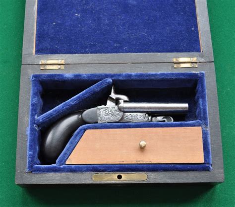 Двуствольный шпилечный пистолет Boxlock Pinfire Double Barrel Pistol