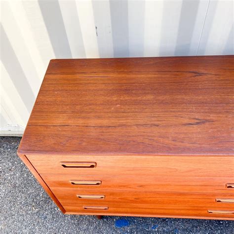 Mid Century Danish Teak 8 Drawer Dresser With Sculpted Drawer Pulls For