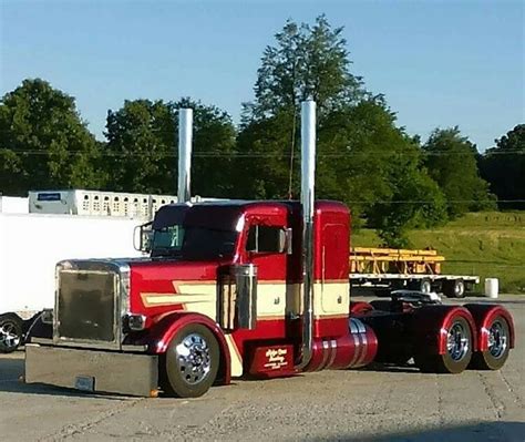 Semitrckn — Peterbilt Custom 379