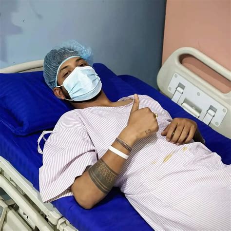 क्रिकेटर लामिछानेले गराए लाईपोमा शल्यक्रिया nepal health news नेपालको नं १ जनस्वास्थ्य पत्रिका
