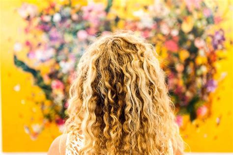 29+ Meluruskan Rambut Ikal Alami, Paling Top!