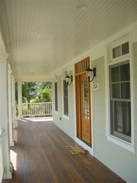 Historically, beadboard was a durable, basic wall or ceiling finish that was common by the 1880s and was also popular in cottages, camps and the wanted the boards to run parallel to the roof rafters, not perpendicular. Houzz | Porch Ceiling Design Ideas & Remodel Pictures