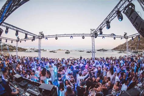 Greek Party Islands The Best Places To Party In The Greek Islands