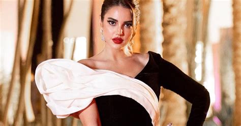 Celebrities Royalty And Influencers The 30 Best Dressed Arab Women Of