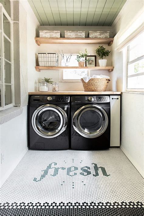 22 Gorgeous Tile Ideas for Modern Farmhouse and Cottage Laundry Rooms