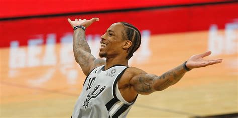 Bulls Acquire Demar Derozan In A Huge Sign And Trade With The Spurs