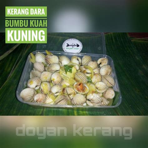 500 gr kerang hijau, cuci bersih 3 siung bawang putih 5 buah bawang merah 15 cabe kriting. Kerang Hijau Kuah Bumbu Kuning / 100 Resep Kerang Rebus ...