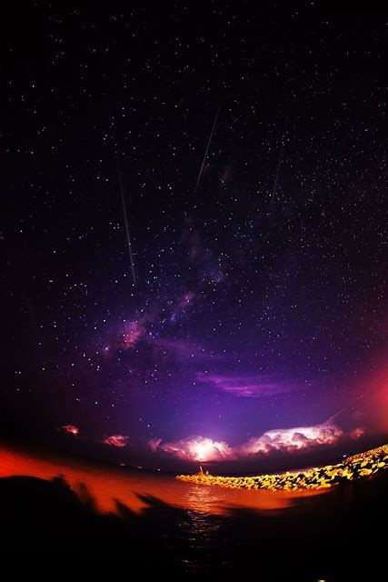 Fenomena alam itu datang dari rasi gemini. Fenomena Hujan Meteor Perseids Di Langit Malaysia ~ EMAS PUTIH