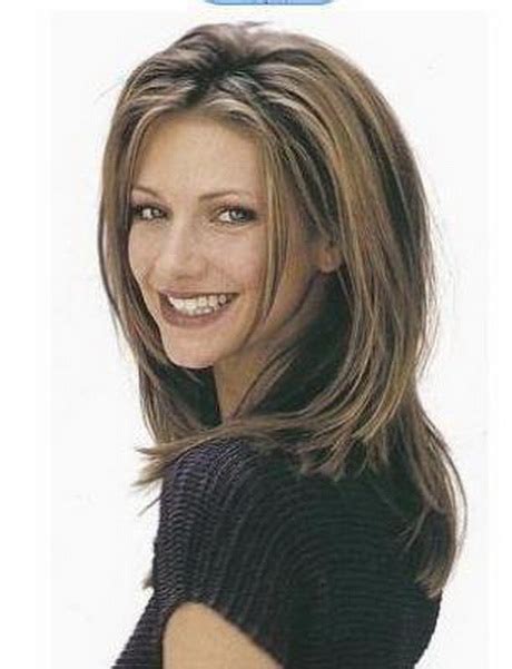 Embrace your natural beauty with a long haircut. Long hairstyles for women over 40