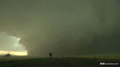 Largest Tornado In History Ef5 Up Close El Reno Ok May 31 2013